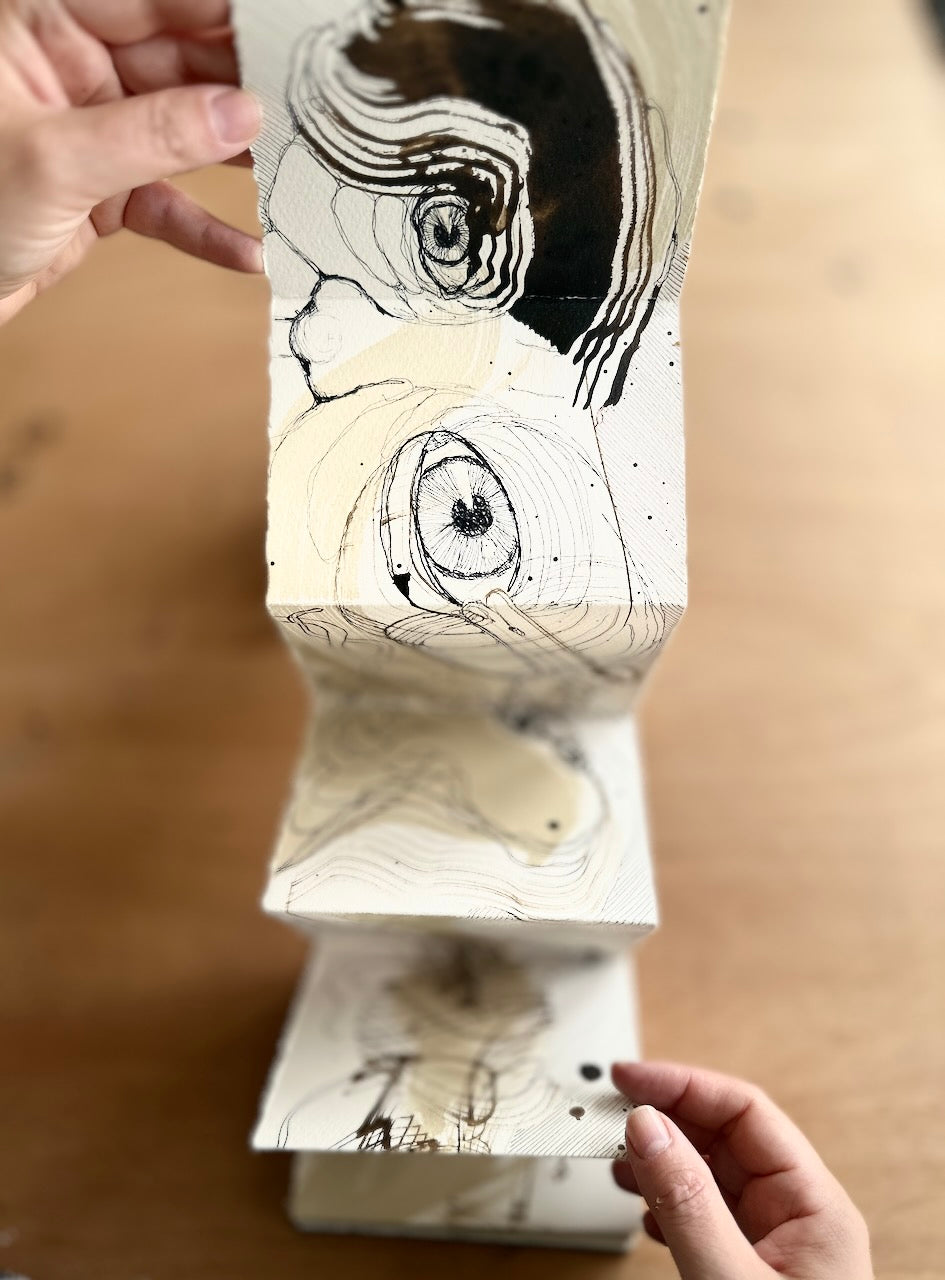 'I SEE YOU' / ART BOOK