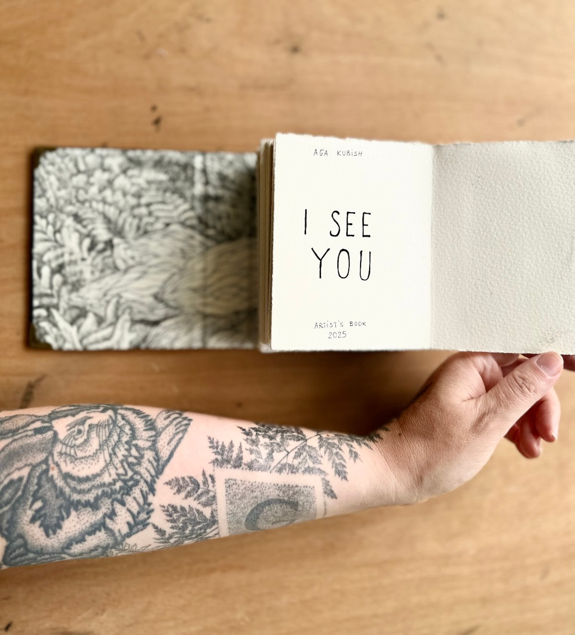 'I SEE YOU' / ART BOOK