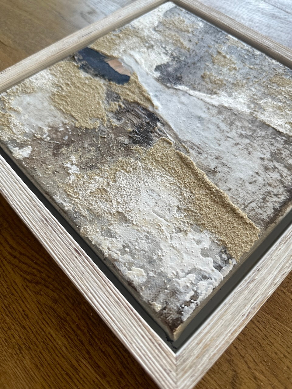 HIGH TIDE / Mixed media
