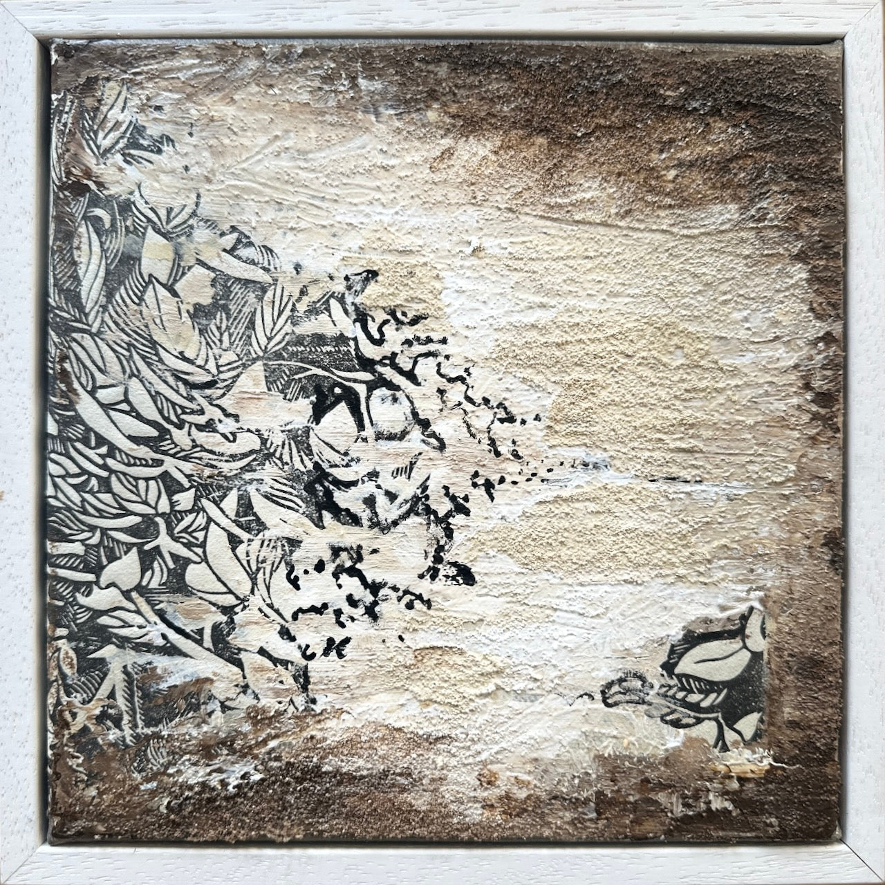 HILLS / Mixed media