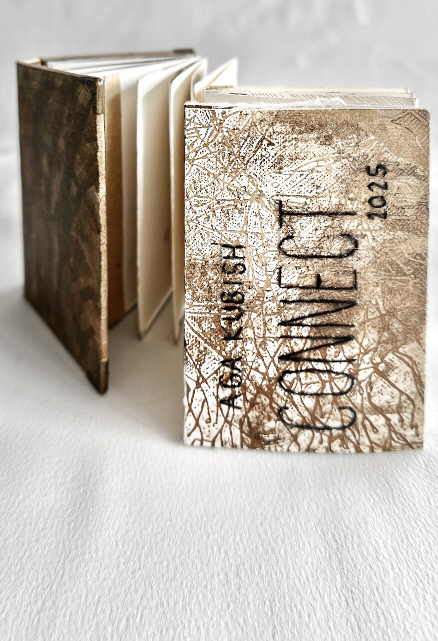 Connect / ART BOOK