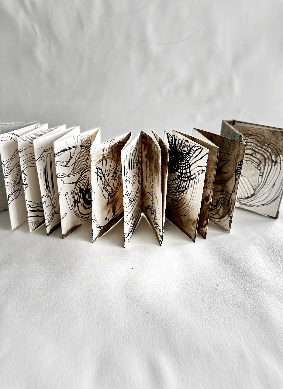 Connect / ART BOOK