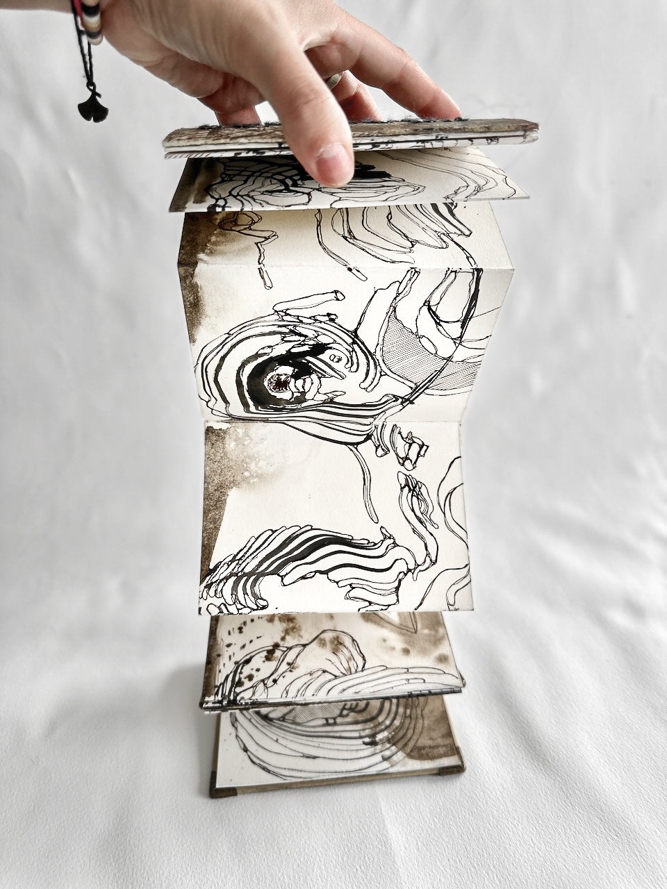 Connect / ART BOOK