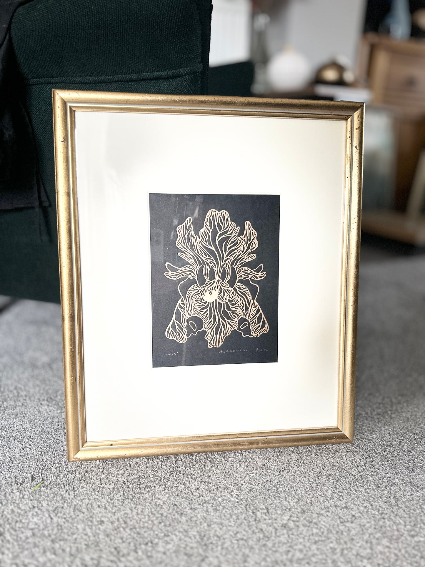 Golden Iris / FRAMED / 39x47cm