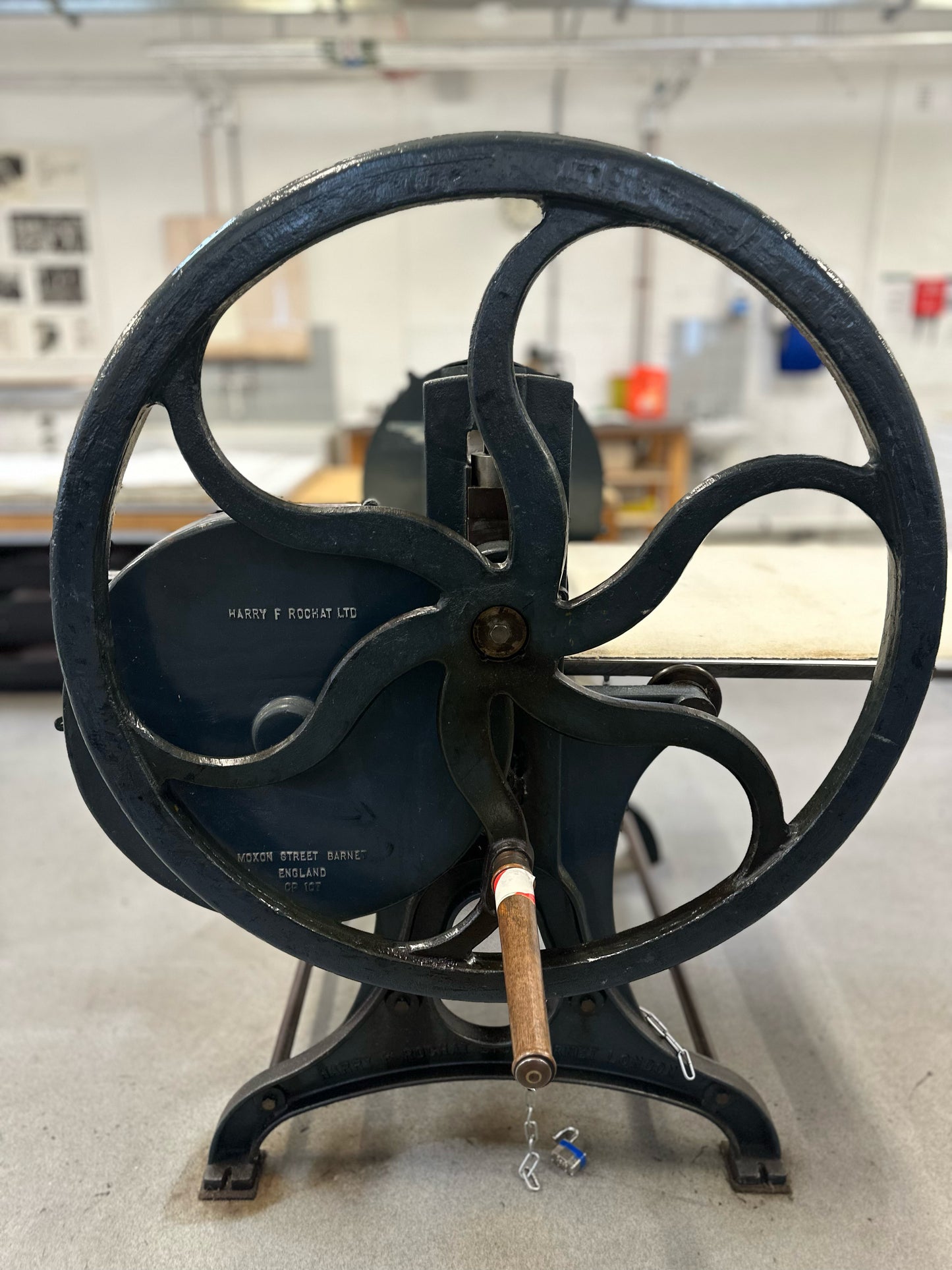 Bright 21x29 cm / MEZZOTINT Etching